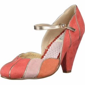 Bettie Page Peach Suede Kathryn Vintage Retro 60s Groovy Pinup Style Pum…